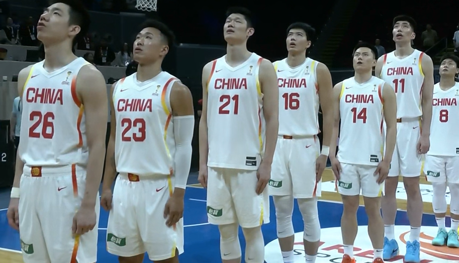 乐鱼在线入口-中国男篮翻盘仅一夜 传来一喜讯！7月集齐最强阵容 郭士强如何选